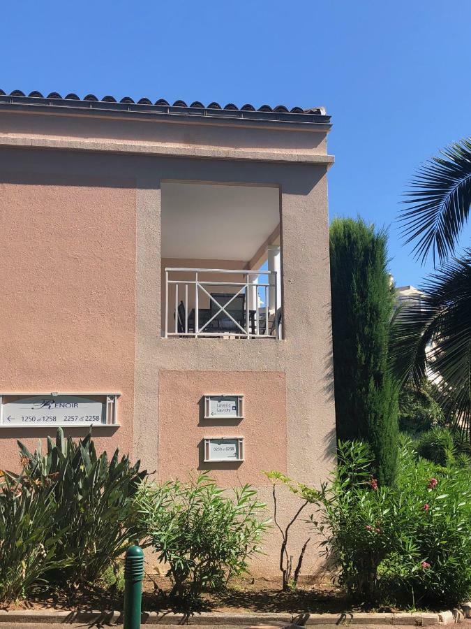 T2 Superbe Vue Mer Cannes Exterior photo